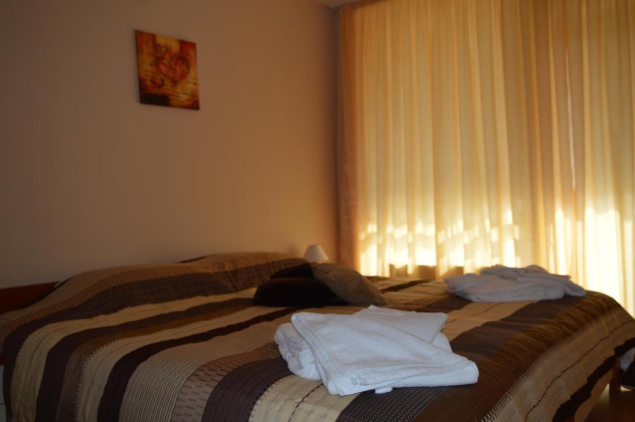 Stylish 1 Bedroom Apartment In Aspen Golf Resort Banszko Kültér fotó